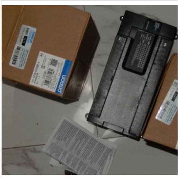 OMRON欧姆龙可编程控制器CP2E-S60DR-A刘15621198049