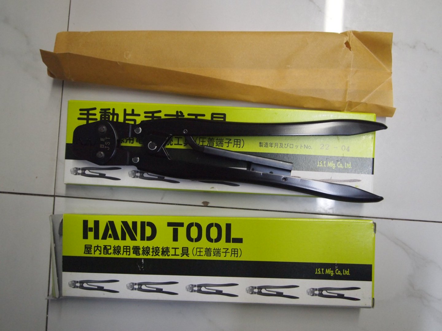 日本JST YC-051压接钳用于电线端子的压接作业
